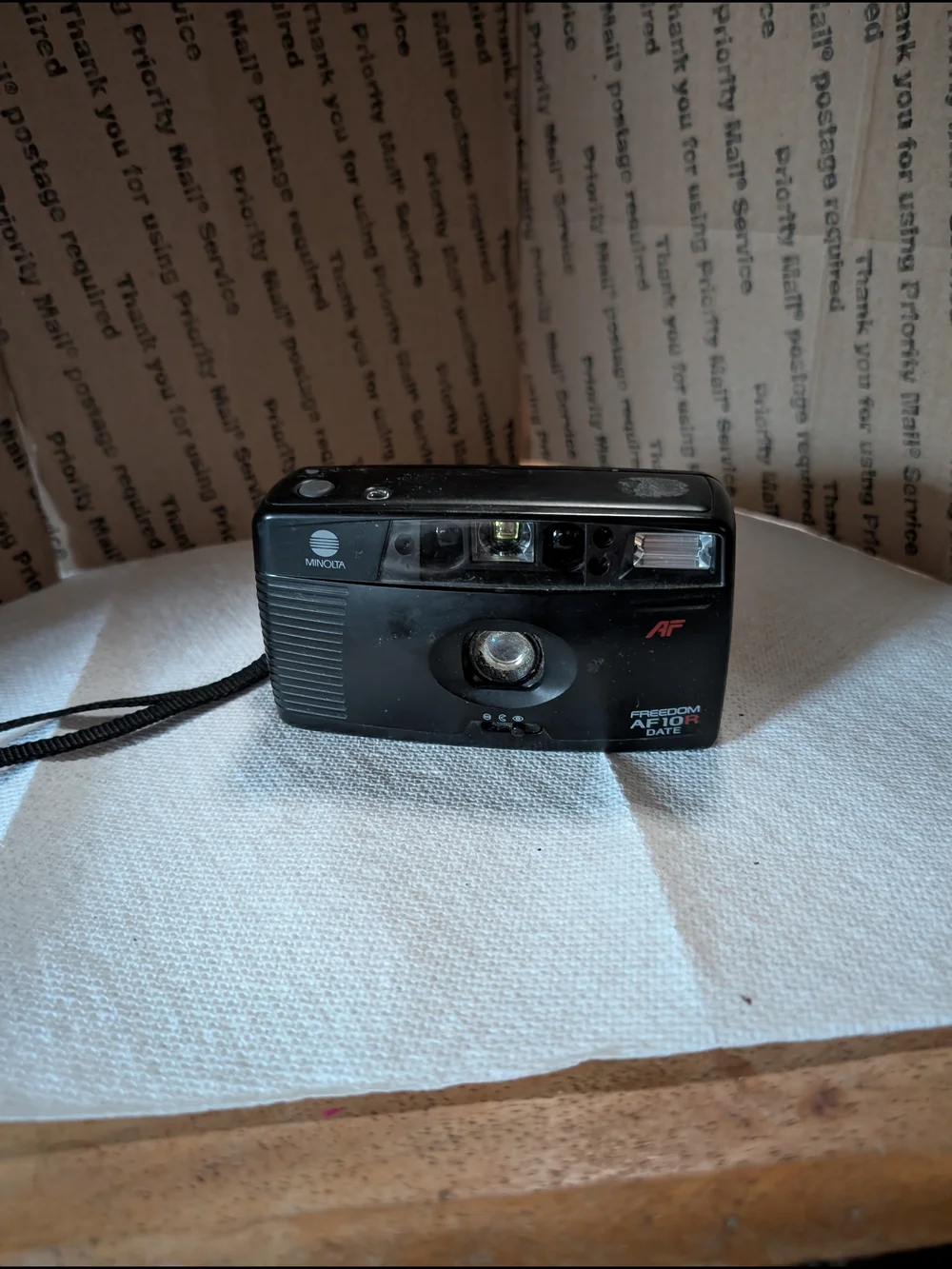 Minolta Freedom AF-10 35mm Point & Shoot Camera - Black